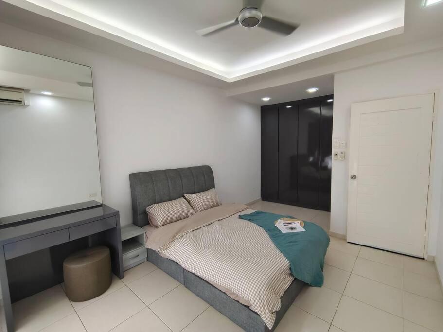 0505 The Garden Residences Wifinetflix By Pangsapuri