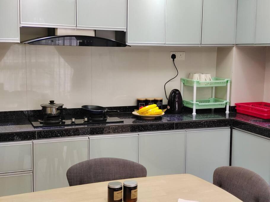 Pangsapuri 0505 The Garden Residences Wifinetflix By Johor Bahru